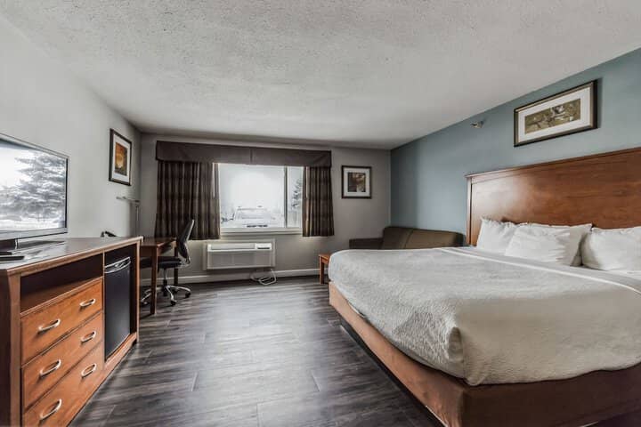 Room 5 of 22